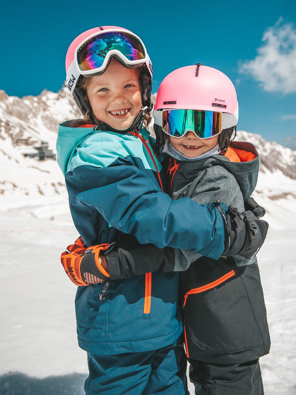 Volkl Shine Jr Skis w/7.0 Vmotion Jr Lady Bindings 2026